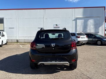 Bild 4 Dacia Sandero II Stepway Prestige 0.9 Navi Fahrerprofi