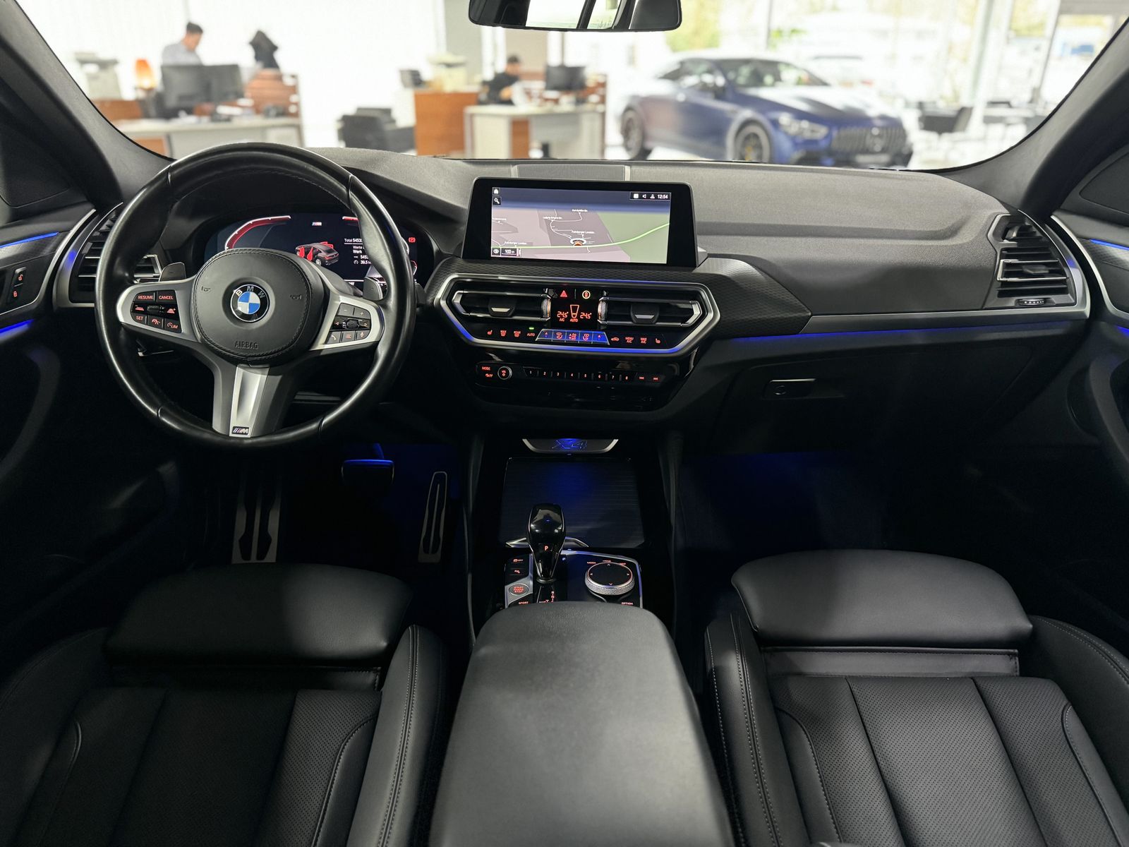 Fahrzeugabbildung BMW X4 xD30d M Sport Kamera DAB HiFi Stop&Go19Zoll