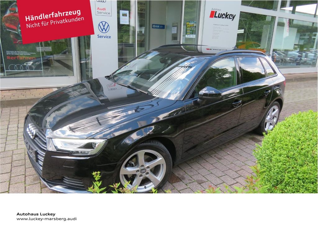 AUDI A3 Sportback Sport 30 TFSI S-Tronic NAVI LED VC