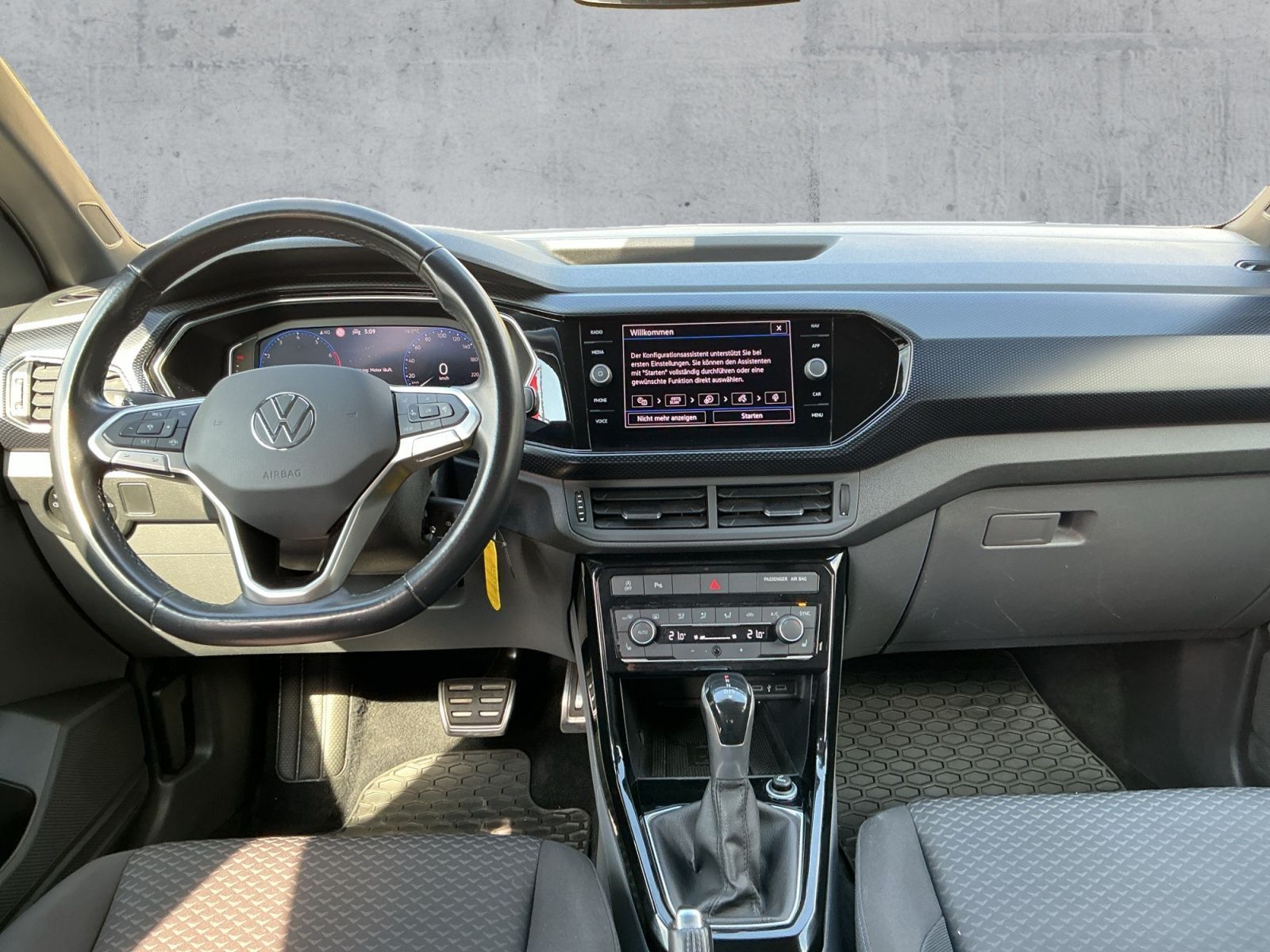 Volkswagen T-Cross - Bild 9
