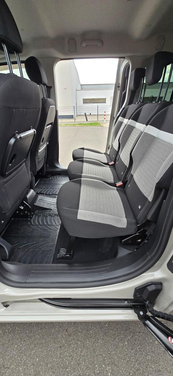 Citroën  Berlingo XL 131 PS Benzin | EAT8 Automatik,AHK