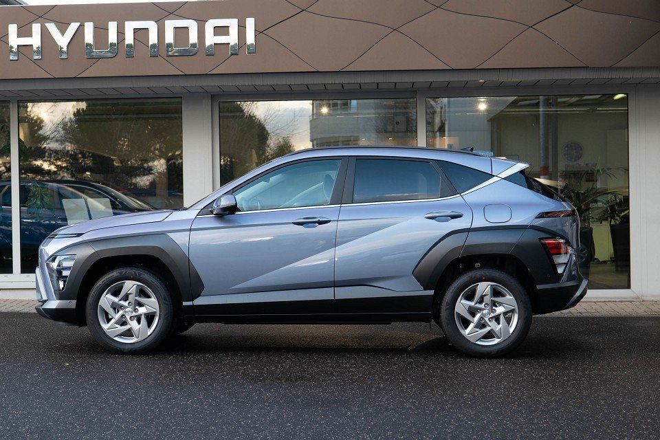 Fahrzeugabbildung Hyundai KONA 1.0T 120PS DCT TREND Assi