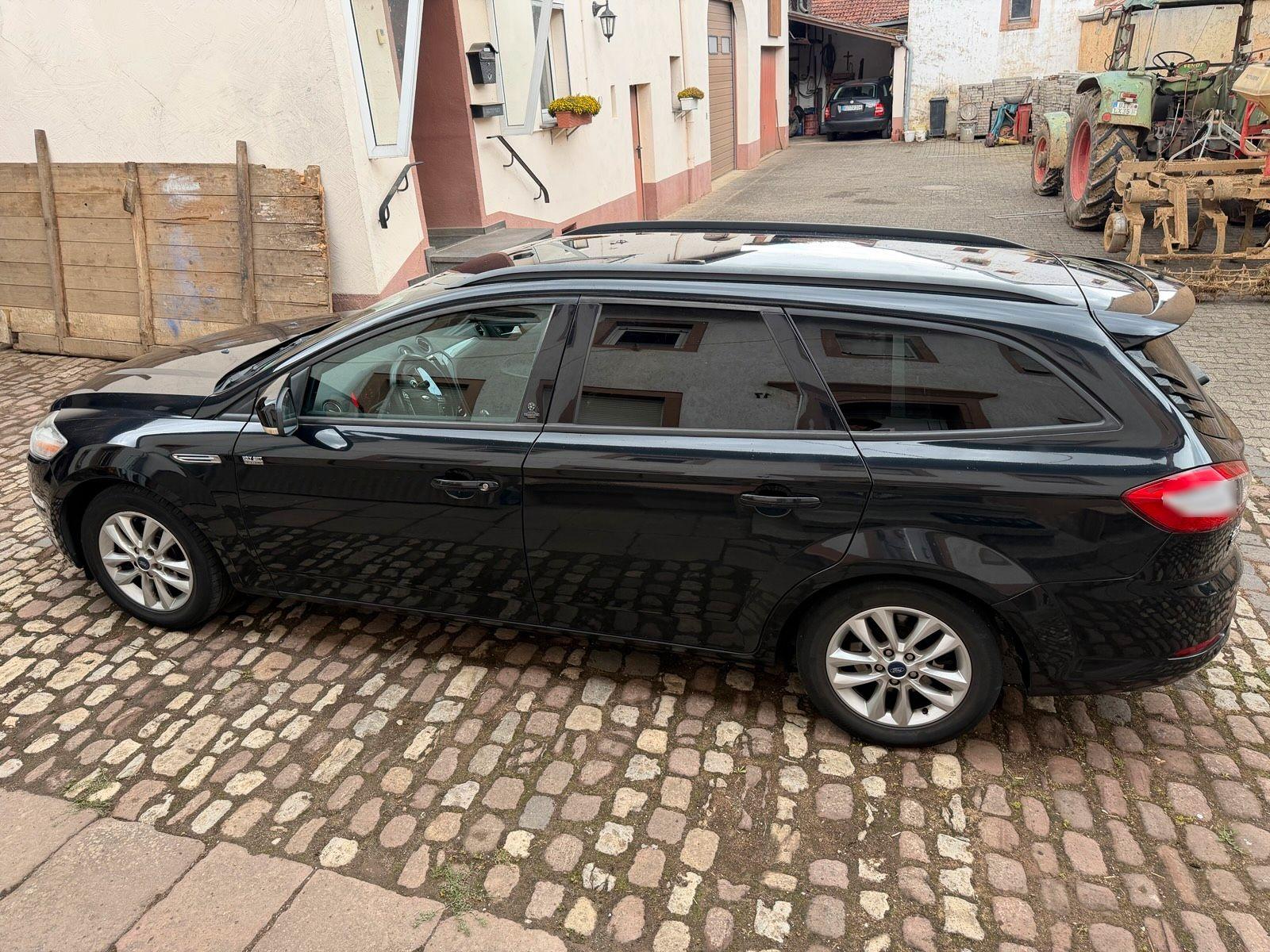 Ford Mondeo 2012 — photo 8