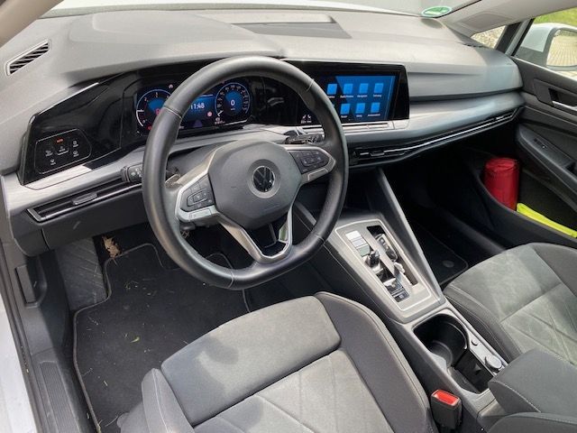 Golf VIII Variant 2.0 TDI 150 PS DSG Style LED-P