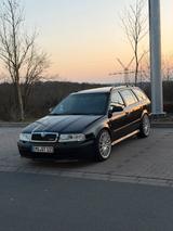 Skoda Octavia 1U Limited Edition GT - Skoda Octavia mit Diesel-Antrieb: 1u