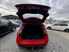 Fahrzeugabbildung Mercedes-Benz B 180 B 180 (247.084) *NAVI* *AHK* *Spur*