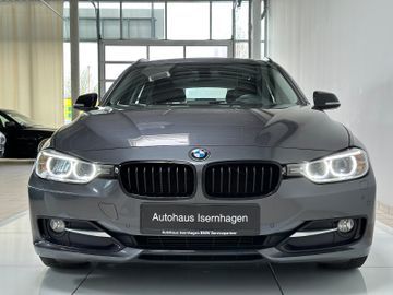 Fahrzeugabbildung BMW 318d Touring Sport Line Navi Xenon PDC Panorama