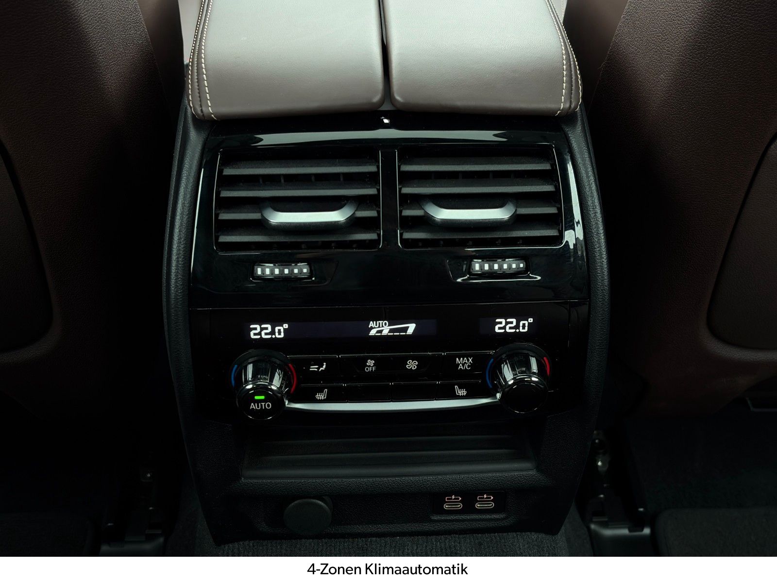 Fahrzeugabbildung BMW M550i xDr M Sport Pro Laser HuD 360° StdHzg GSD