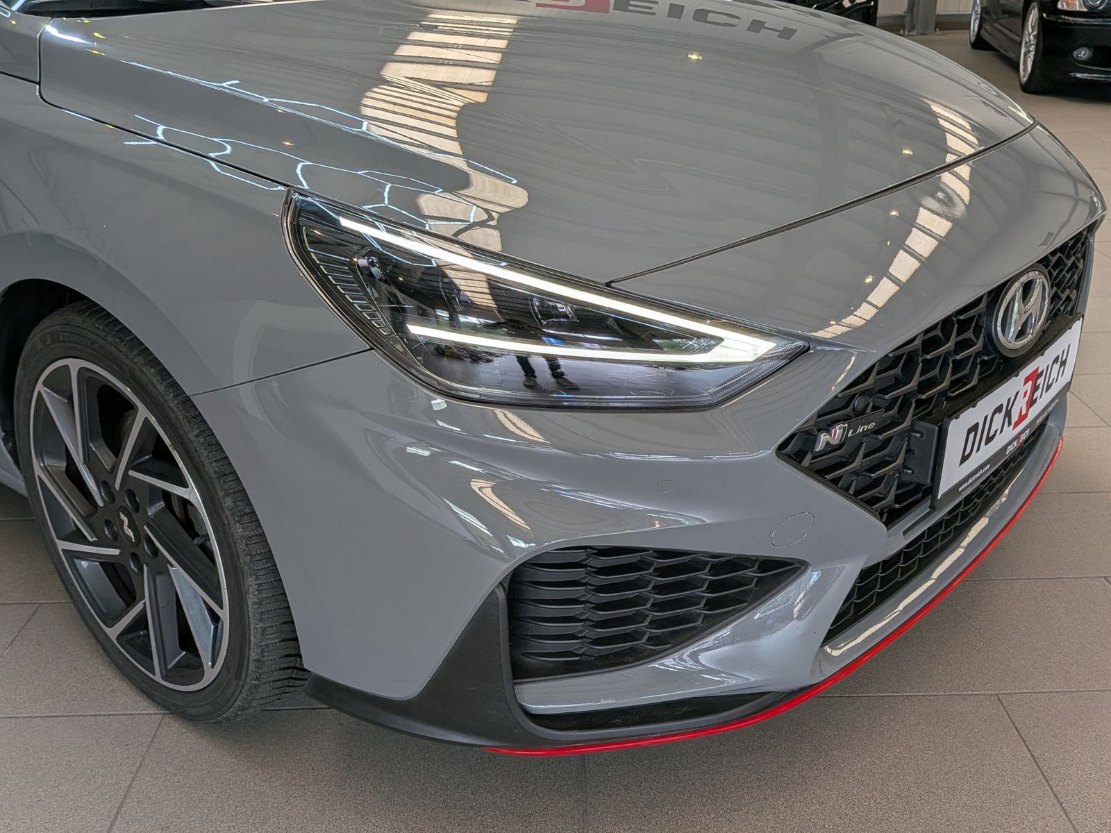Fahrzeugabbildung Hyundai i30 1.5 N-Line LED*CARPLAY*CAM*PANO*KEYLESS*18"