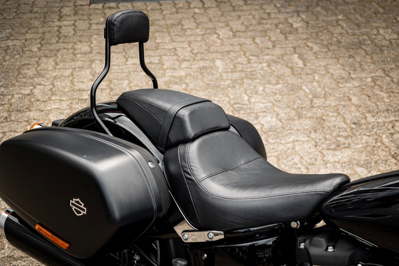 Fahrzeugabbildung Harley-Davidson FLSB Sport Glide 107 cui - Top gepflegt!