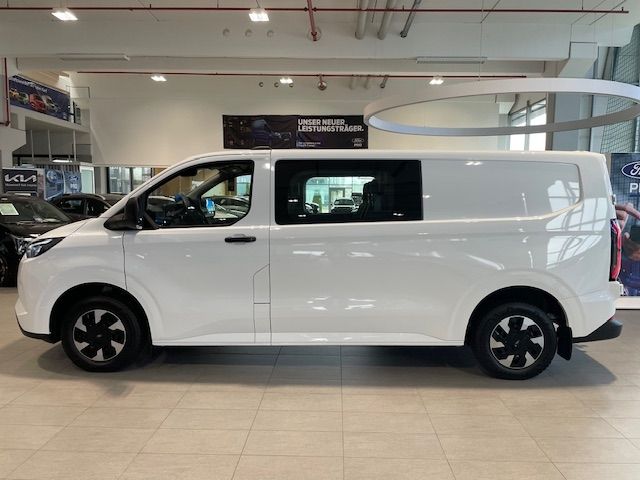 Fahrzeugabbildung Ford Transit Custom E 320 L2 Trend Doppelkabine RWD E