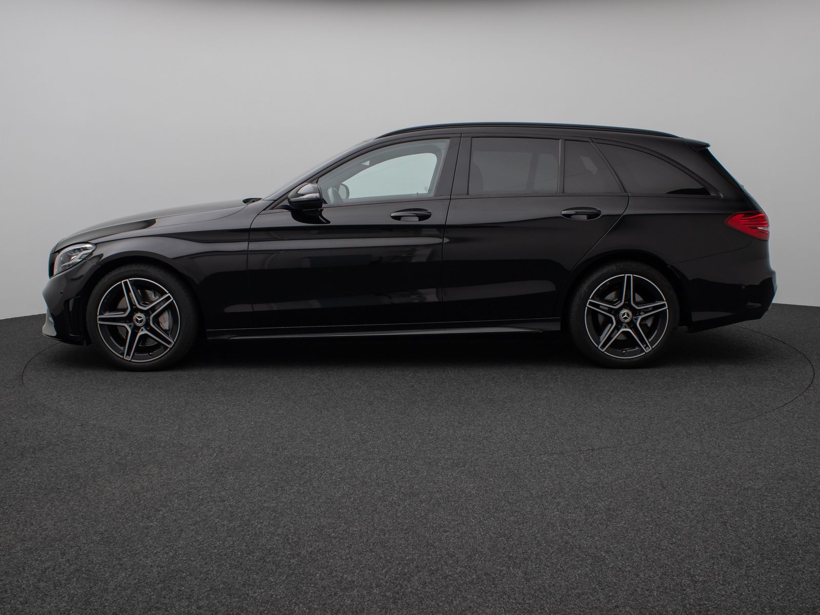 Fahrzeugabbildung Mercedes-Benz C 300d AMG Line 4Matic Kamera Burmester DAB