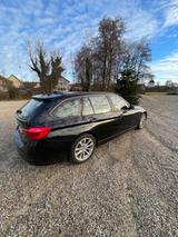 BMW 325d Touring Advantage Advantage - BMW 325 mit Diesel-Antrieb: Kombi, Automatik