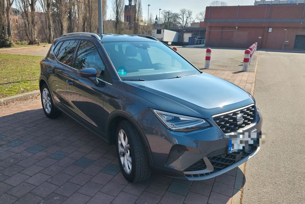 Seat Arona