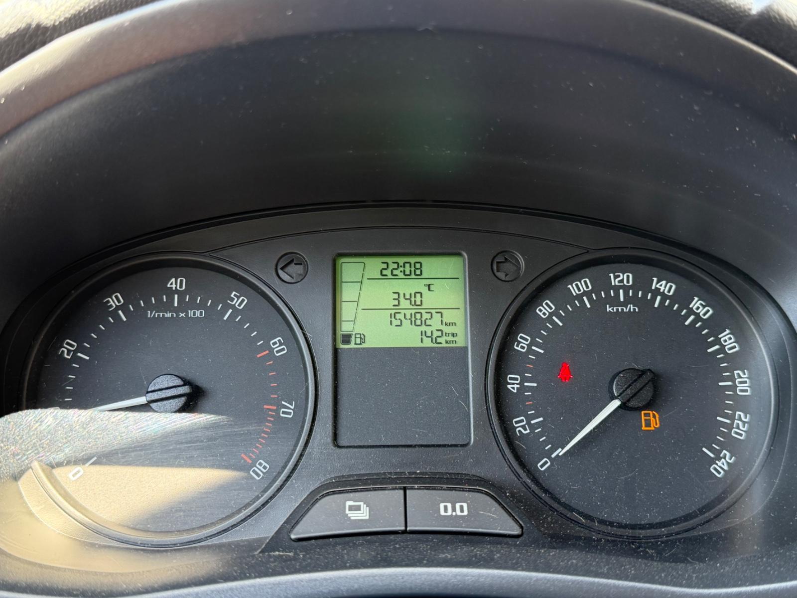 Skoda Roomster 2012 — photo 12