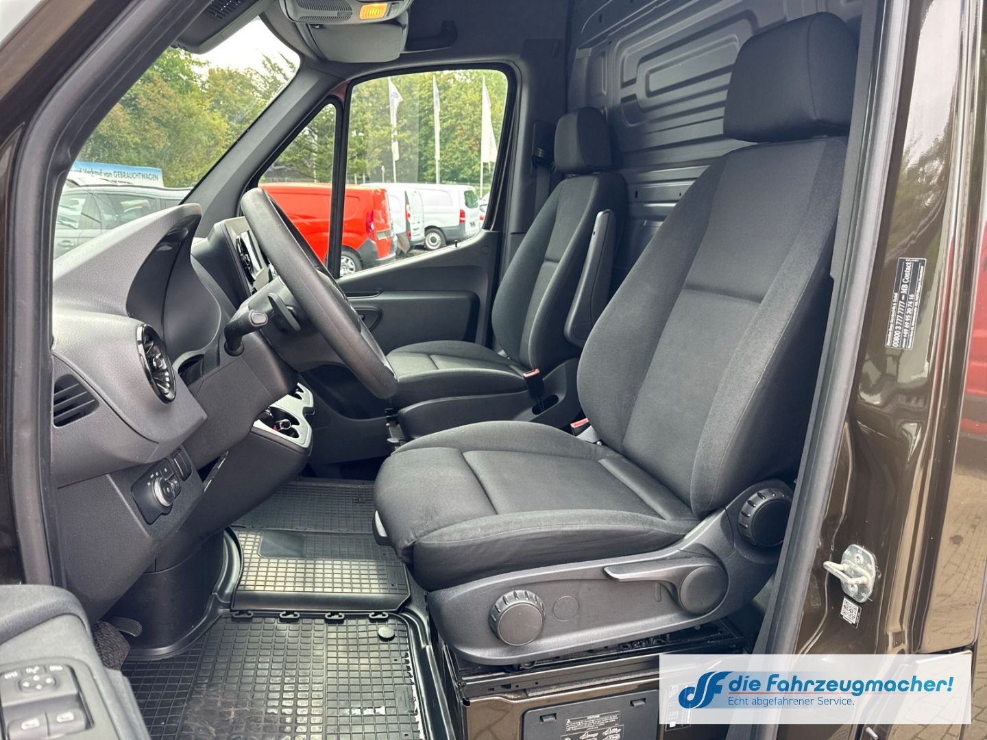 Fahrzeugabbildung Mercedes-Benz Sprinter Kasten Maxi XXL Extra Lang 316CDI *EXPO