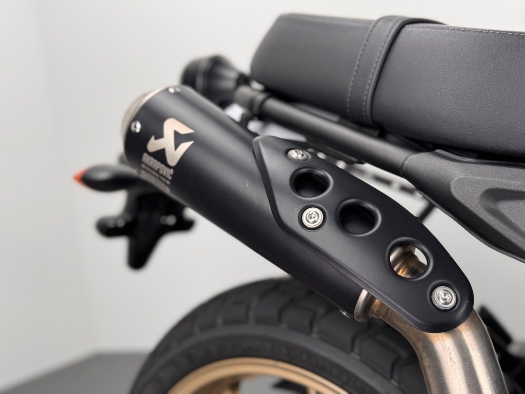Fahrzeugabbildung Yamaha XSR 700 XTRIBUTE *TOP-ZUSTAND *AKRAPOVIC