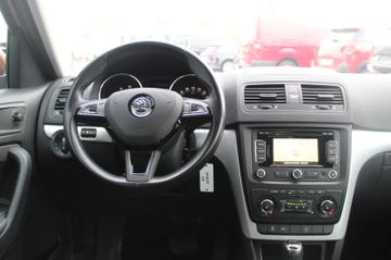 Fahrzeugabbildung SKODA Yeti Ambition Navi Xenon AHK