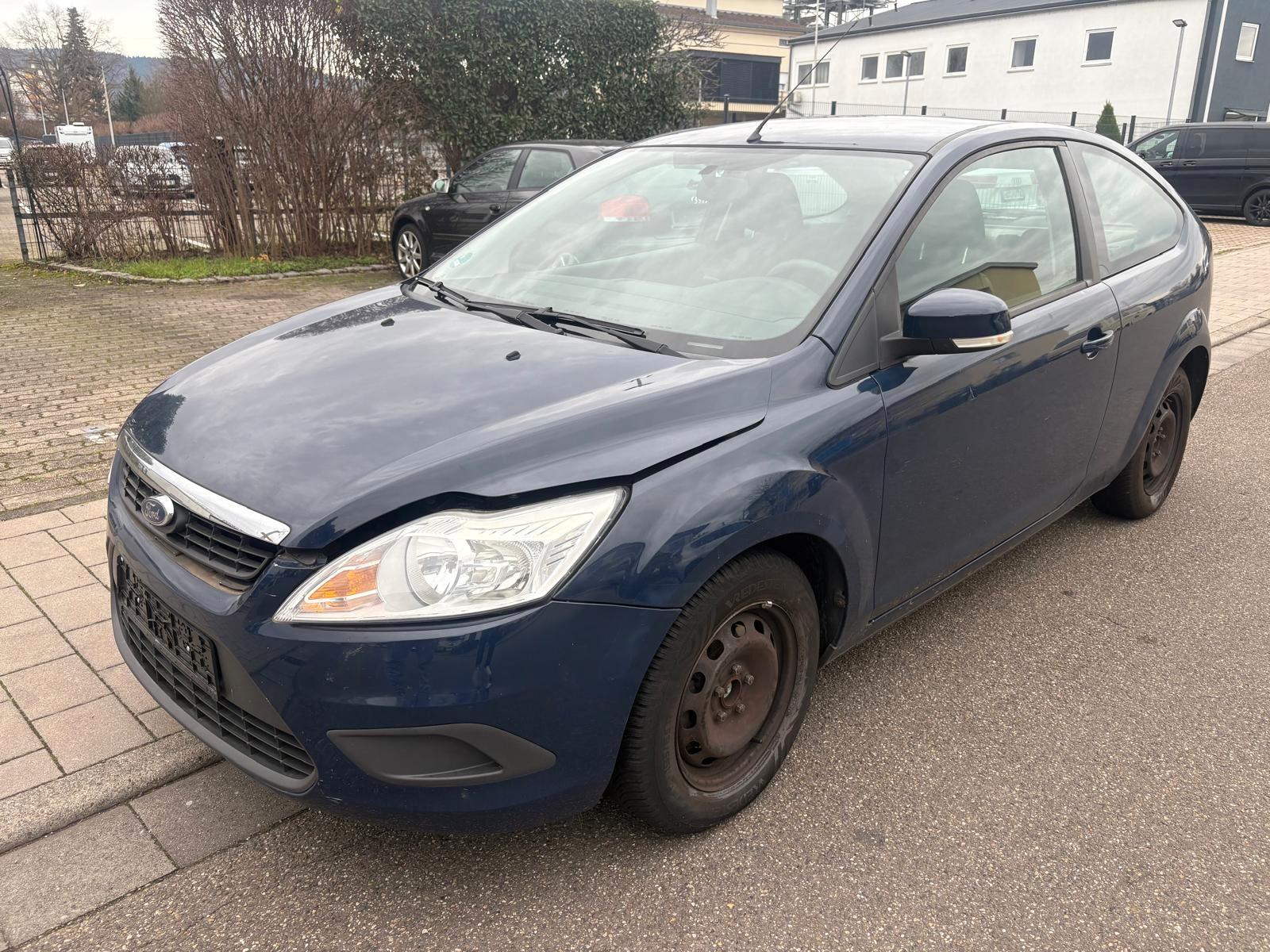 Ford Focus 1.4 Ambiente Klima