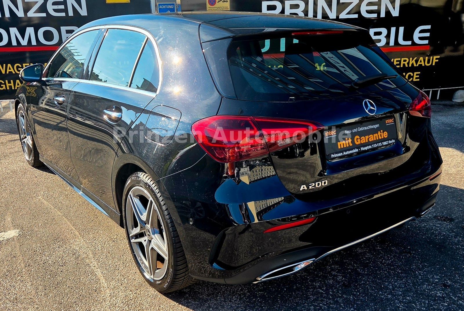 Mercedes-Benz A 200 AMG Ambiente Led Spur R.Kam Acc Keyless foto 5