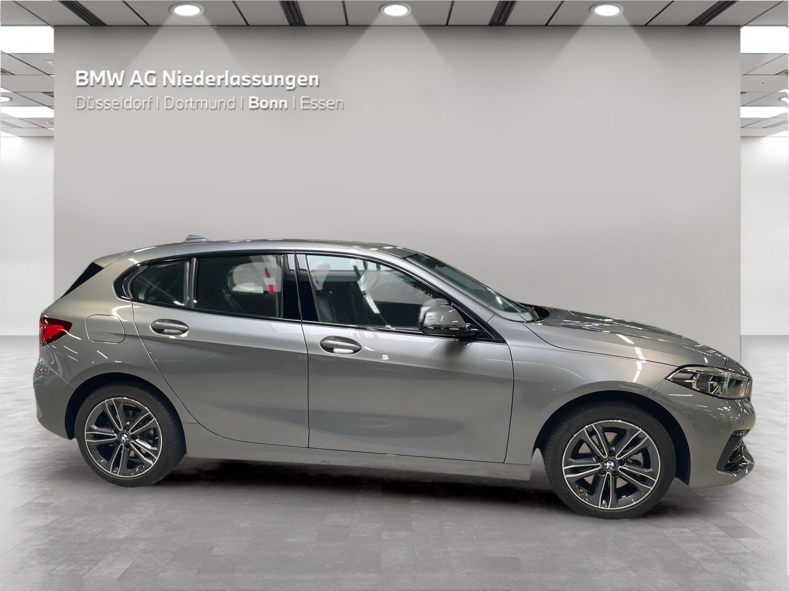 BMW 118i Sport Line LiveCockpitProf PDC Driv.Assist foto 4