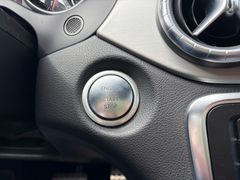 Fahrzeugabbildung Mercedes-Benz CLA200 ShootingBrake AMG-Line DCT Night LED Navi