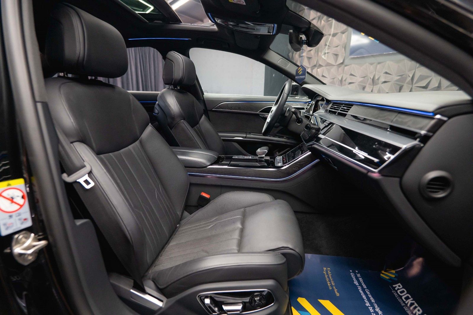 Fahrzeugabbildung Audi A8 60 TFSIe quattro S-Line *Dynamik*Pano*Massage