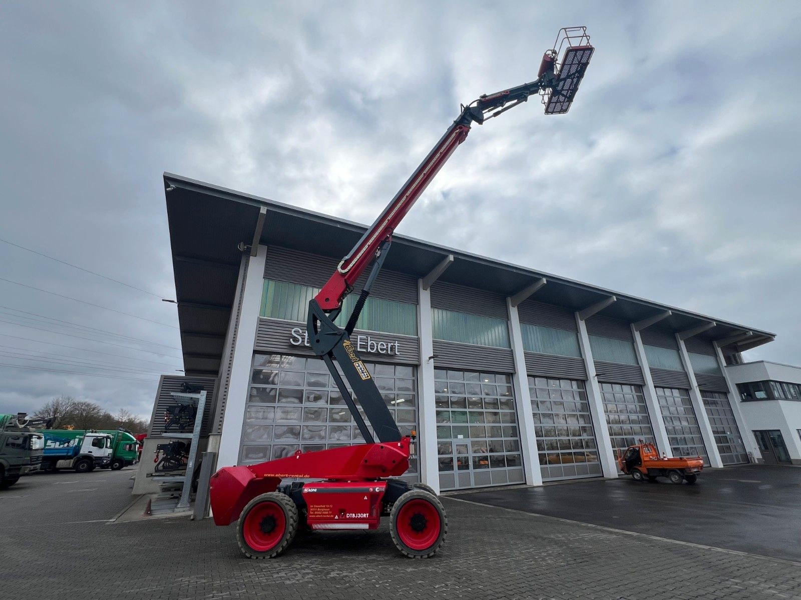 Fahrzeugabbildung Andere Magni DTBJ 30 RT 4x4 / 30,3m / 454kg / nur 722h