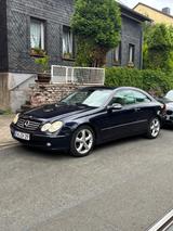 Mercedes-Benz CLK 240, V6 - Mercedes CLK 240 mit Schiebedach