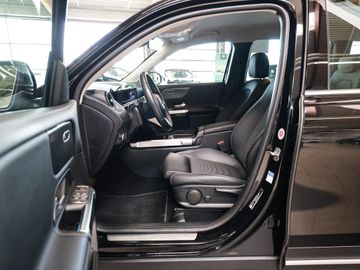 Mercedes GLB 200 - 12