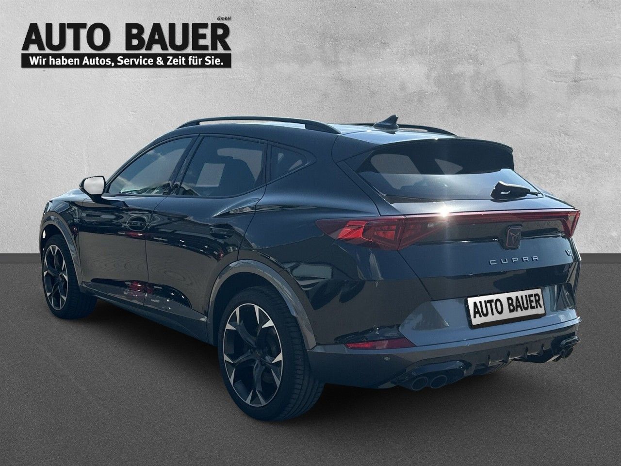 Fahrzeugabbildung CUPRA Formentor VZ 2.0TSI 4Drive 310PS DSG+*AHK*Beats* - mit KI generiert/bearbeitet