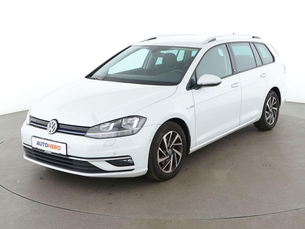 Image of Volkswagen Golf