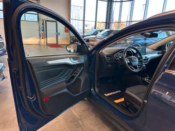 Ford Focus Turnier Cool & Connect*Spurhalte*LED*Navi*