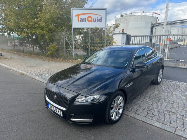 Jaguar XF 2,0d AWD *NAVI*LEDER*XENON*KAMERA*