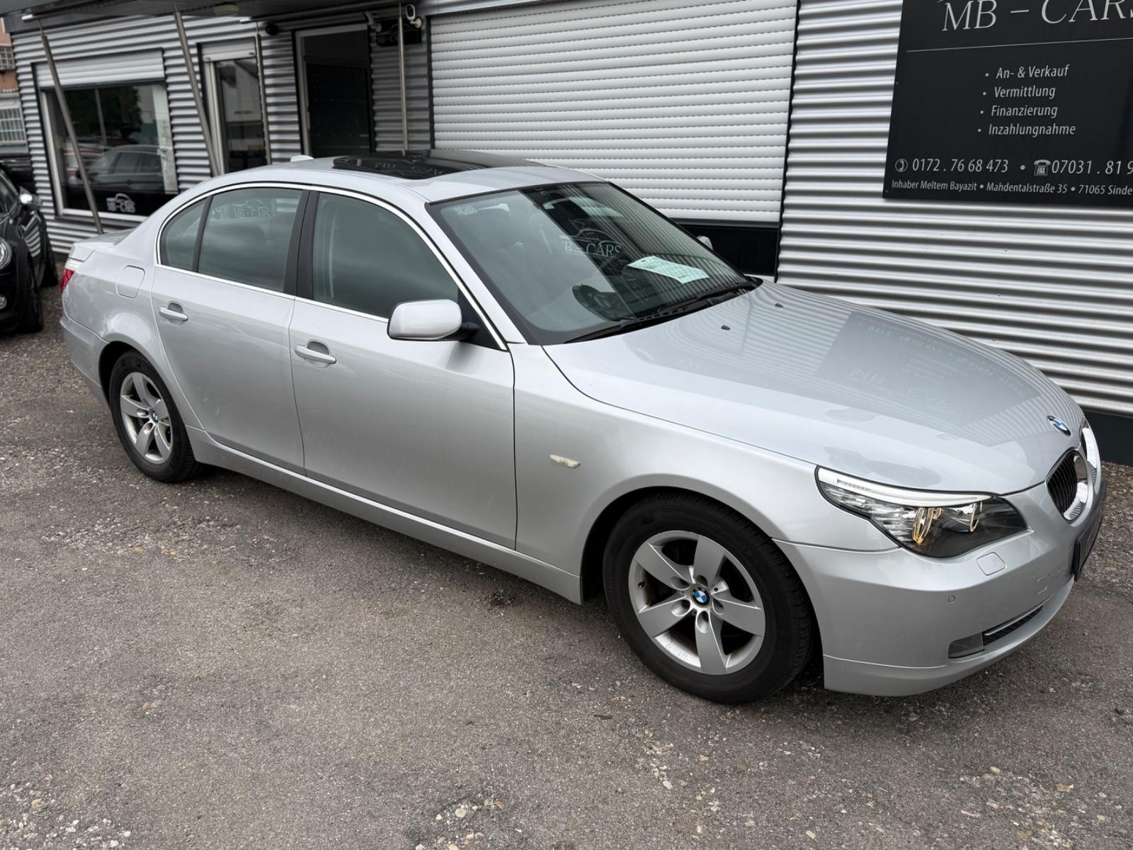 BMW 523i*KLIMAANLAGE*XENON*LEDER*ALU*PDC*NAVI