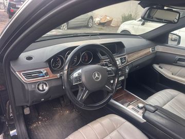 Mercedes E 250 - 9