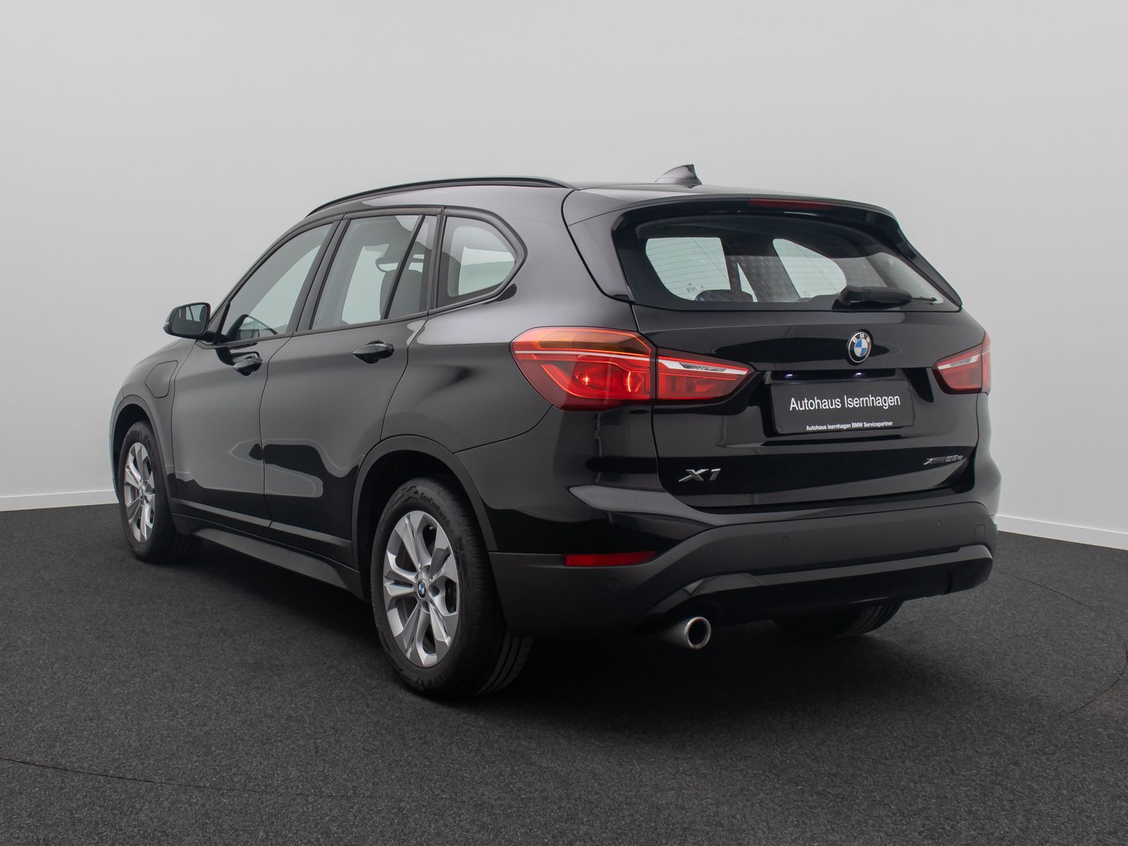 Fahrzeugabbildung BMW X1 xD25e ParkAss GeschwindigReg DAB Lordos Navi