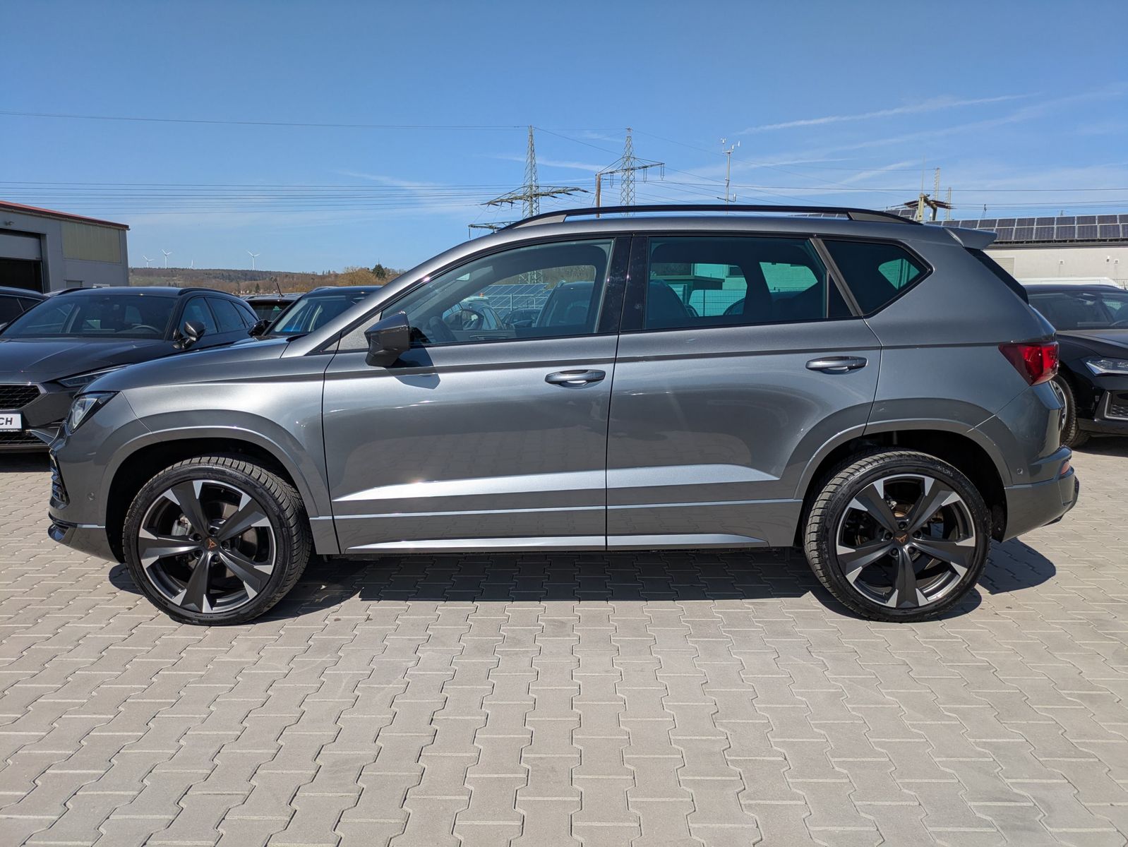 Fahrzeugabbildung CUPRA Ateca 1.5 TSI DSG AHK*LED*ACC*APP*KAMERA*19"