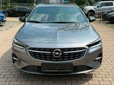 Opel Insignia B Sports Tourer Elegance - Opel Insignia: Elegance