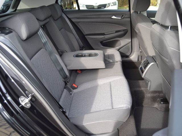 Golf VIII 1.5 TSI Move AHK/LED/NAVI+VZE/ACC/DIGI