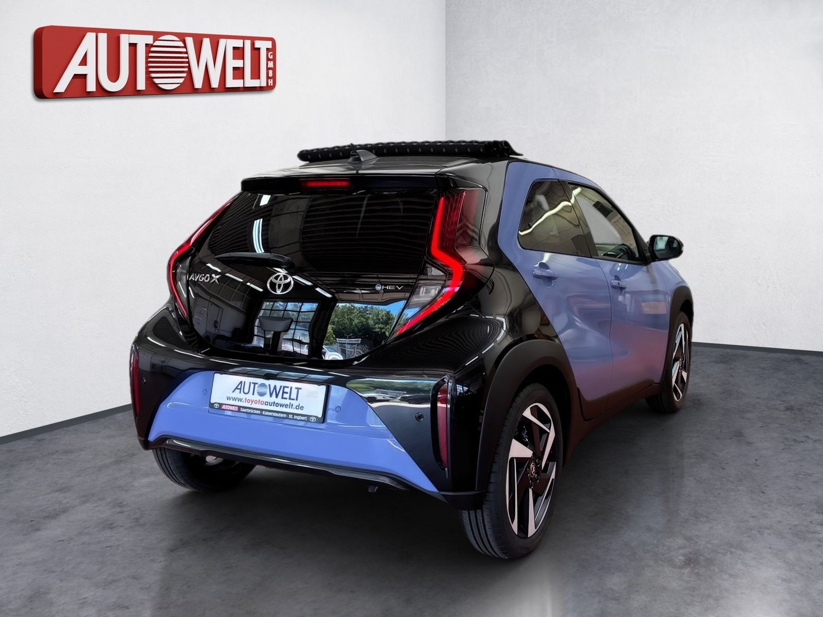 Fahrzeugabbildung Toyota Aygo X Lounge Hybrid Premium Canvas Faltdach +JB