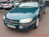 Opel Omega 2.0 16V CD CD - Opel Omega mit Benzin-Antrieb: Kombi, Klimaanlage