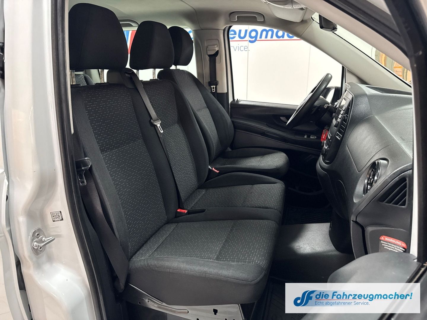 Fahrzeugabbildung Mercedes-Benz Vito Mixto 116CDI 4x4 extralang SORTIMO AHK Navi
