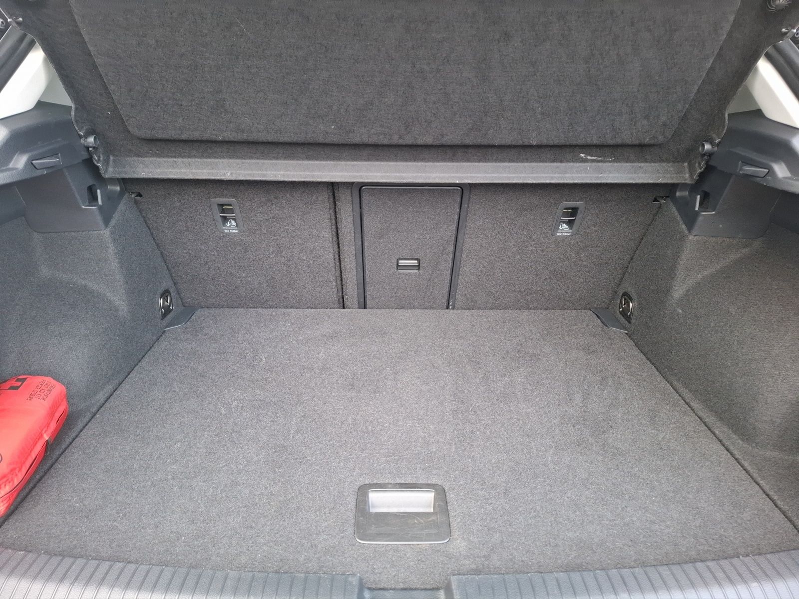 Fahrzeugabbildung Volkswagen T-Roc TSI Style DSG LED Navi AID ACC Park-Assist