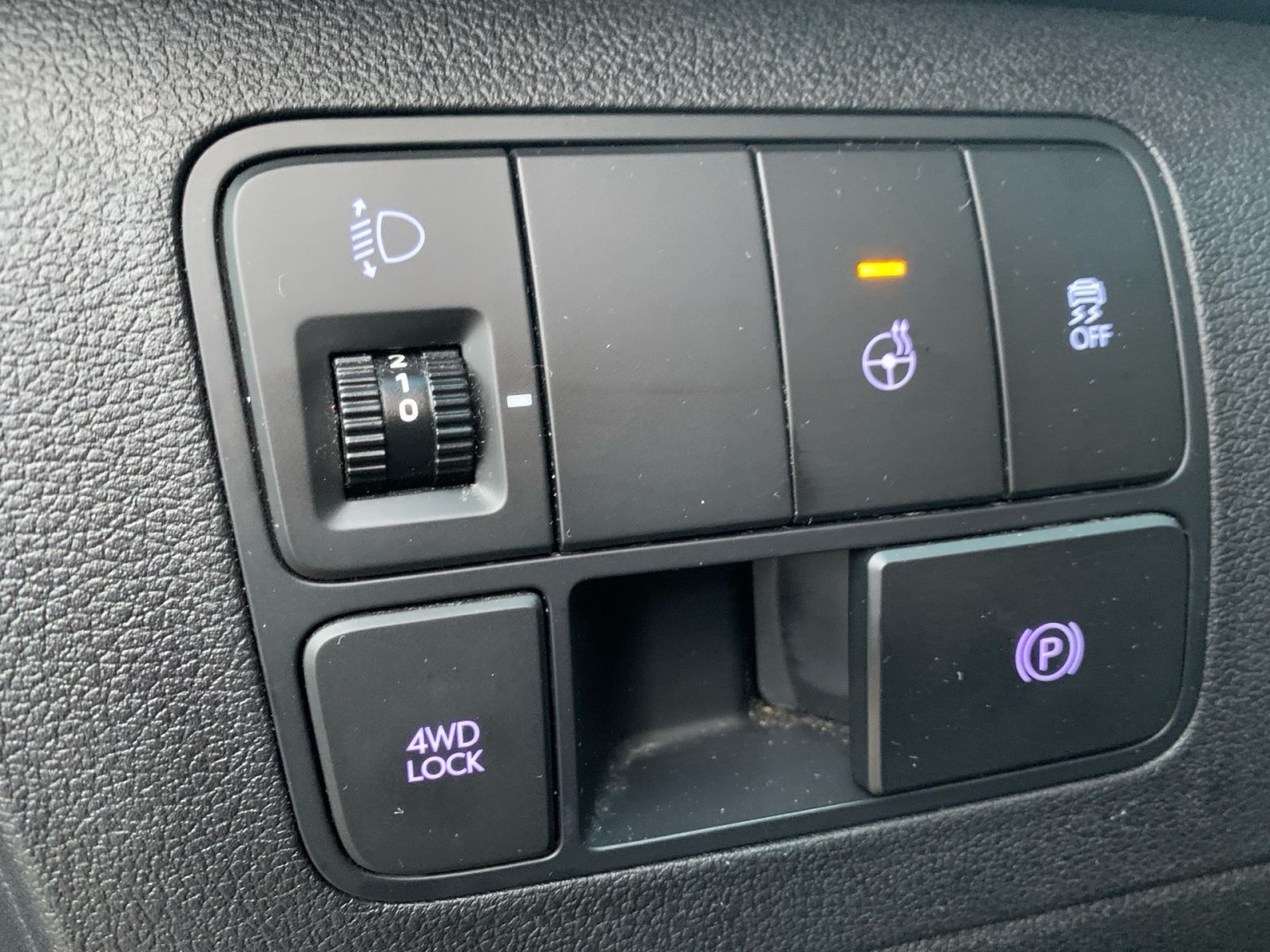 Fahrzeugabbildung Hyundai STARIA 2.2 CRDi Signature 4WD Leder AHK