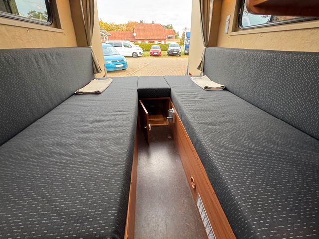 HRZ Freedom Life-Mercedes 3.0-V6-4x4-Standklima-Ahk