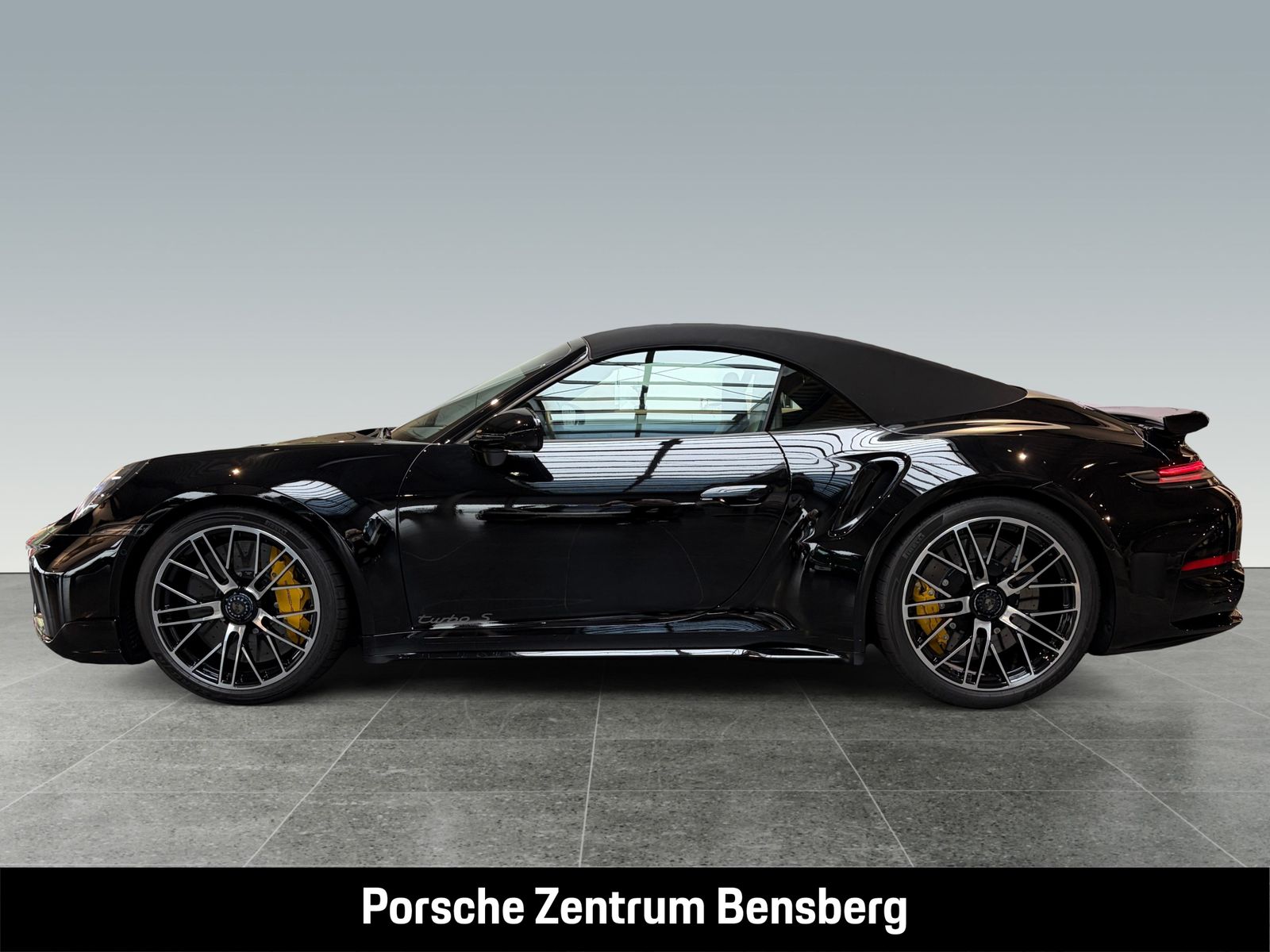 Porsche 911 Turbo S Cabriolet imagem 2