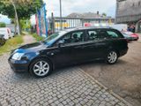 Toyota Avensis Kombi 1.8 - Toyota Avensis aus 2005: Kombi