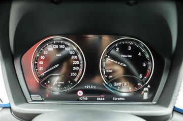 Fahrzeugabbildung BMW X1 xDrive18d M Sport ANHZV DRIVING KAMERA DAB+