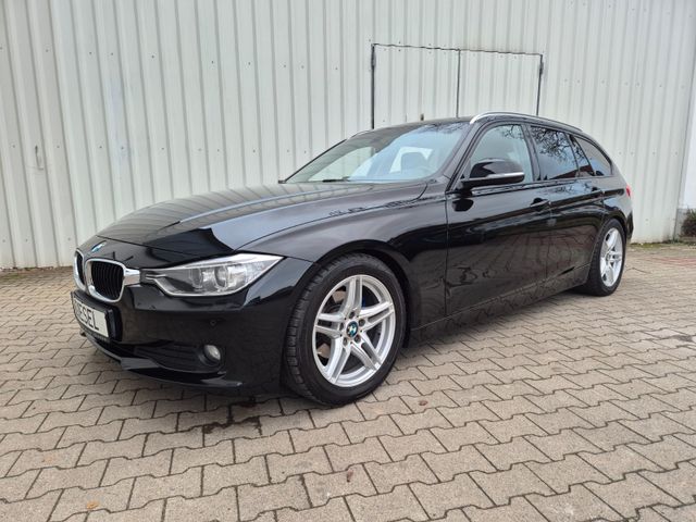 BMW 318d Touring F31, LEDER, NAVI, XENON, AHK, PANO